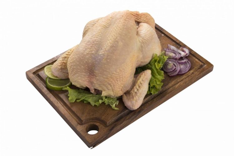 Pollo Entero Fresco
